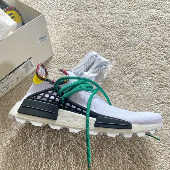 Brand new with box Adidas Pharrell Williams unisex - Picture 3 of 5